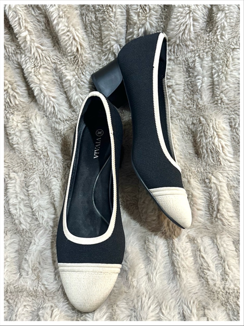 Vivaia Almond-Toe Chunky Heels (Julie Arch Pro) ~ Size 41 ~ Item #SH201
